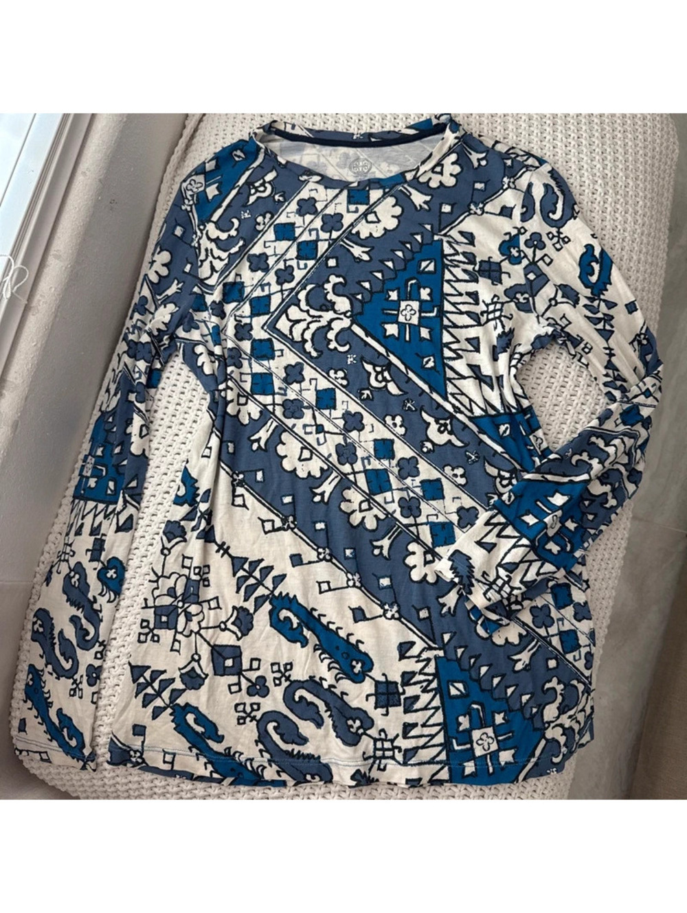 Tory Burch women’s blue white pattern long sleeve top